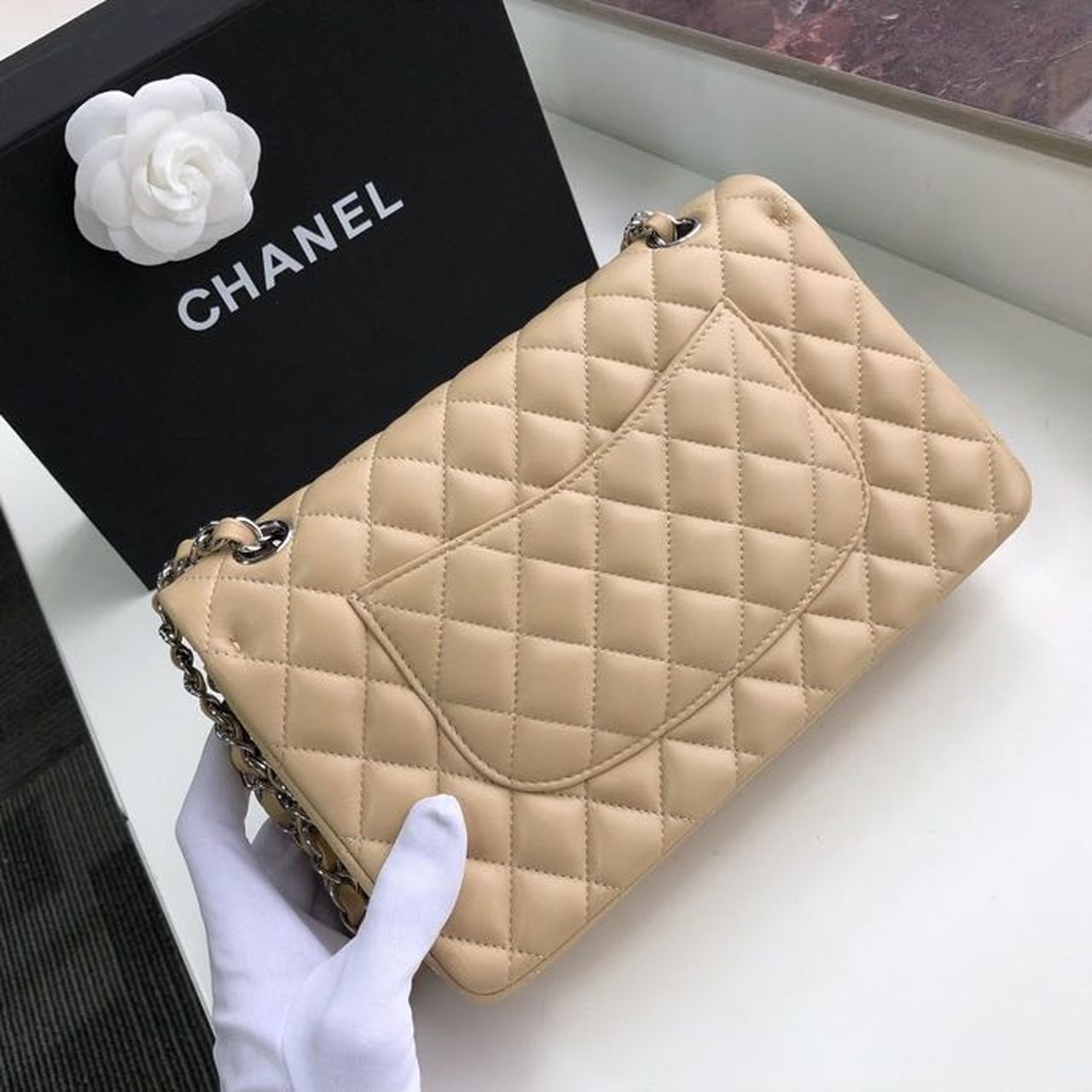 Chanel Classic Handbag Silver Hardware Beige For Women, Women’s Bags, Shoulder And Crossbody Bags 10.2in/26cm A01112