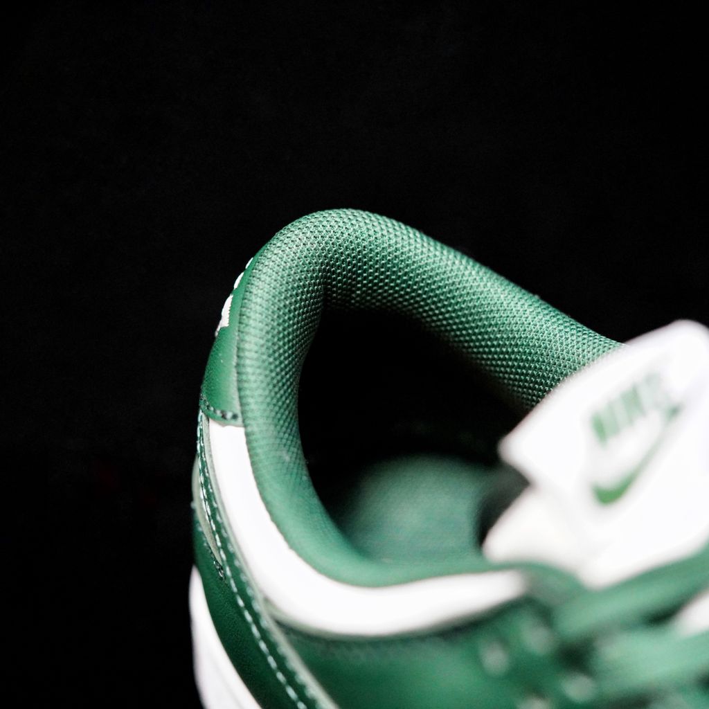 BL - NKE Varsity Green green