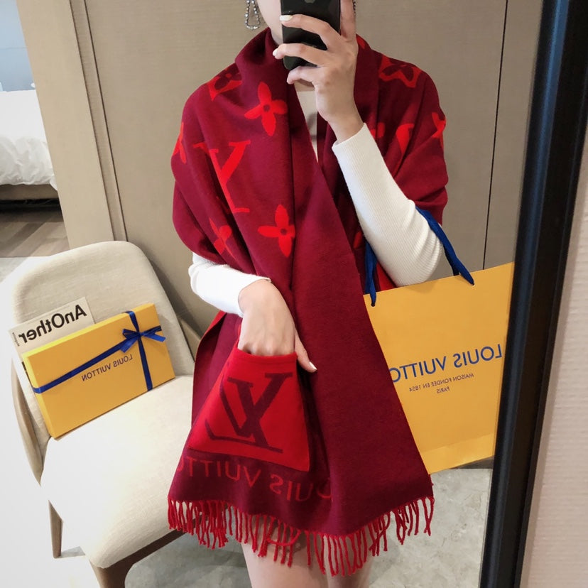 High Quality LUV  Scarf 012