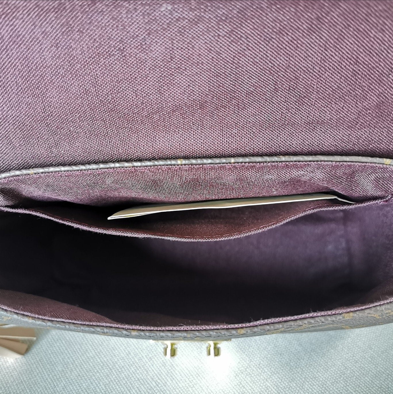 BL - High Quality Bags LUV 255