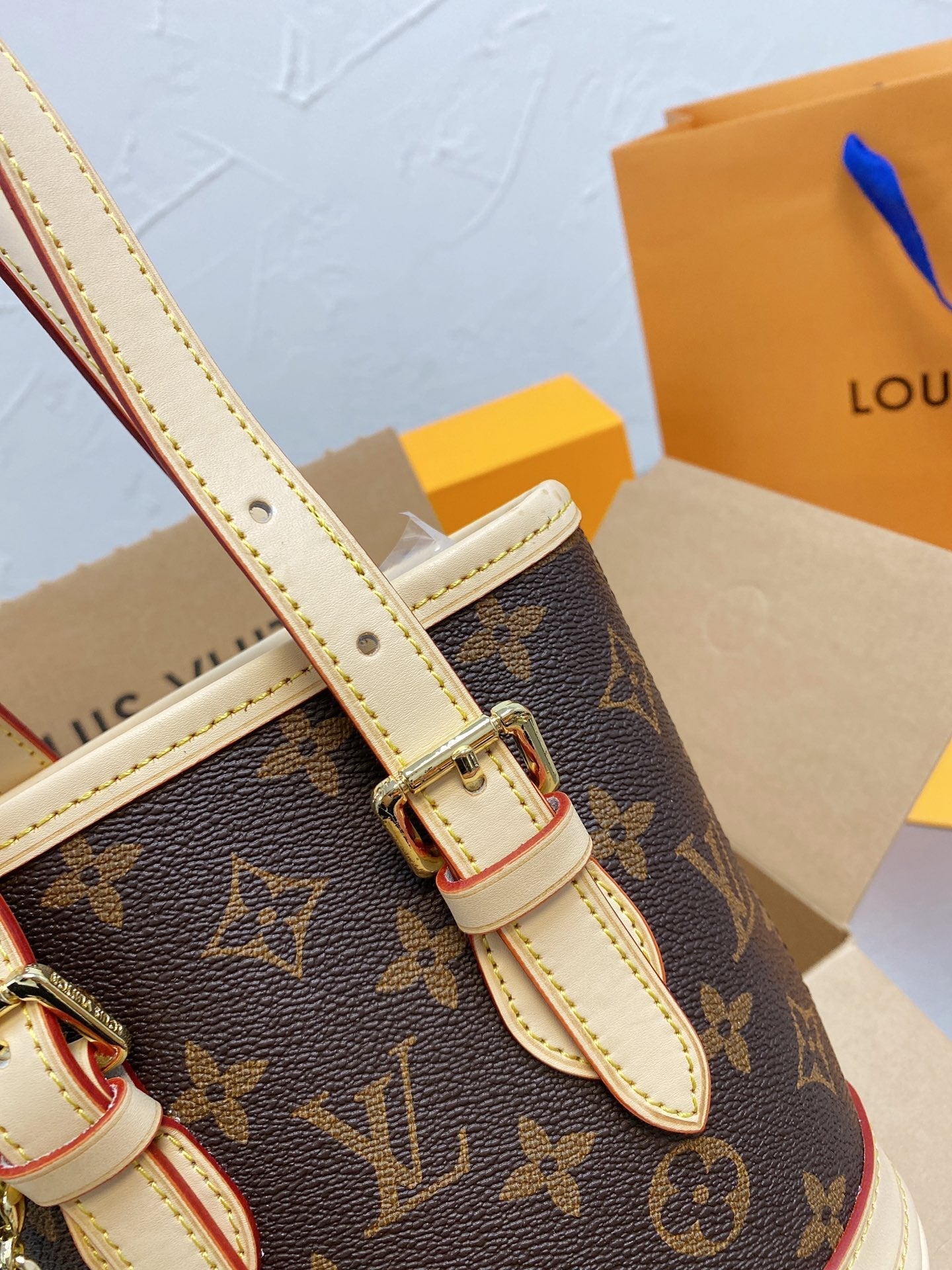BL - High Quality Bags LUV 079