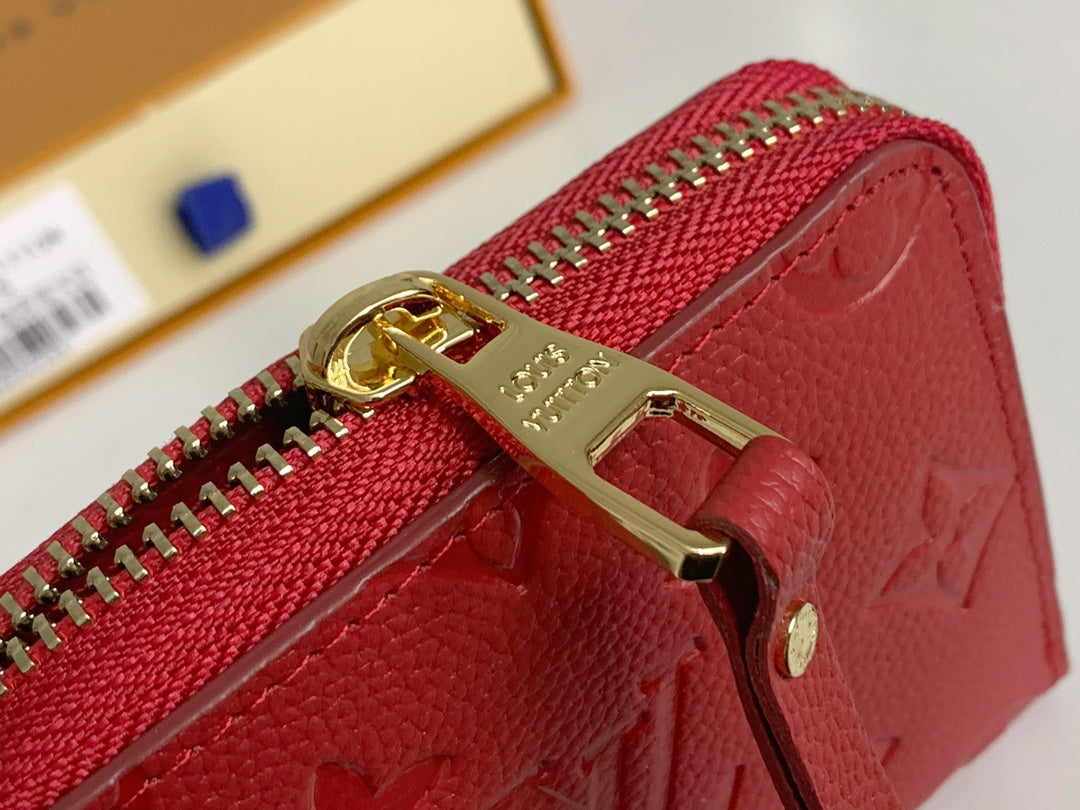 BL - High Quality Wallet LUV 126