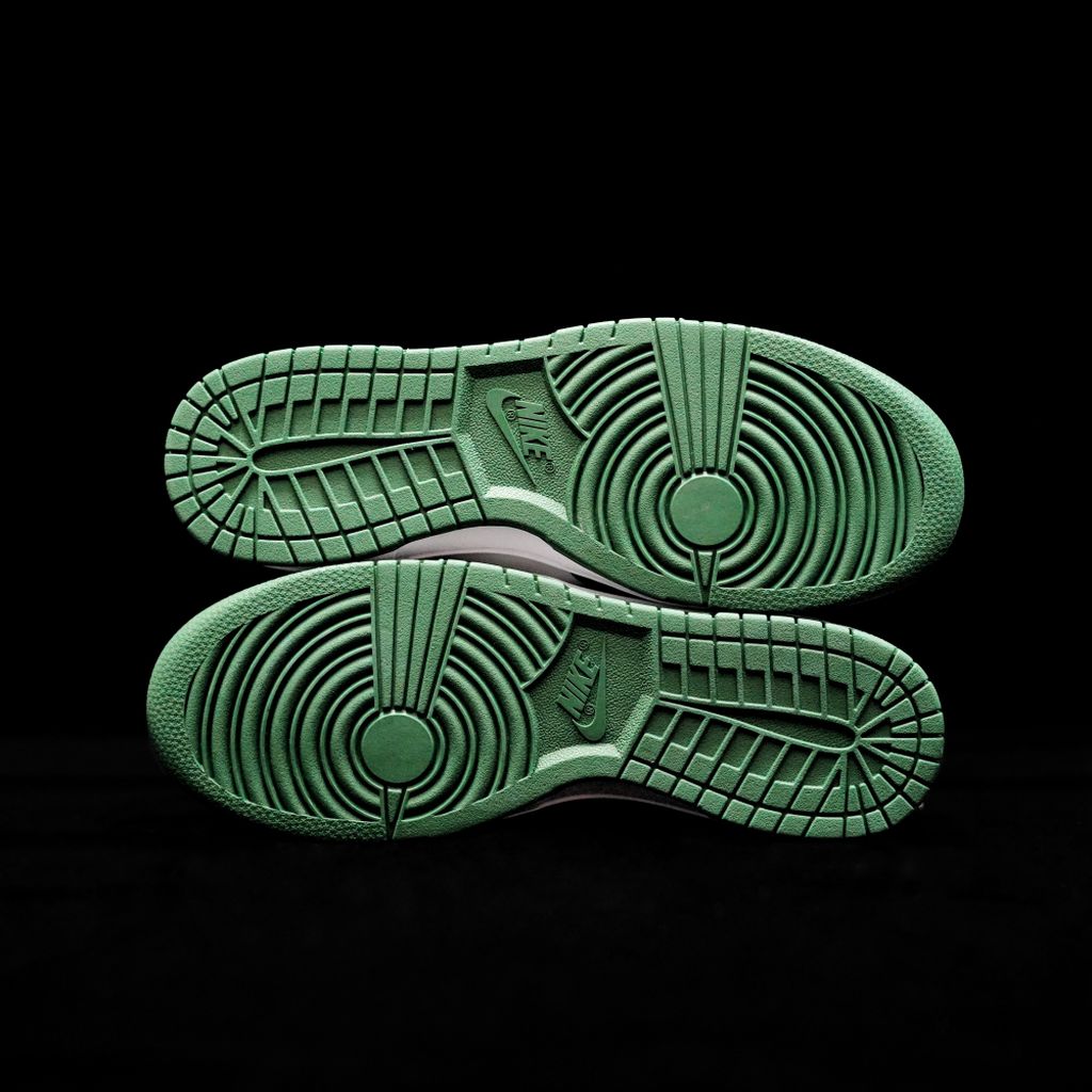 BL - NKE Varsity Green green