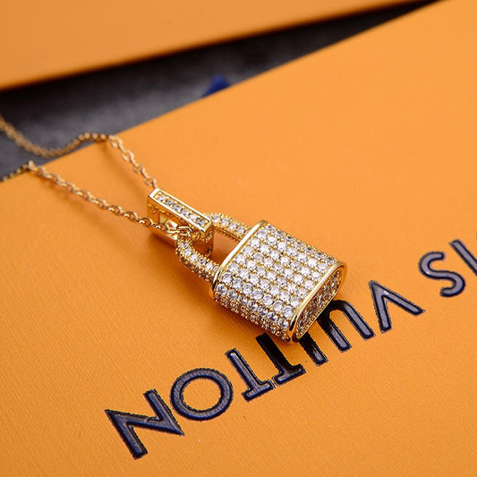 BL - High Quality Necklace LUV025