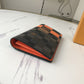 BL - High Quality Wallet LUV 050