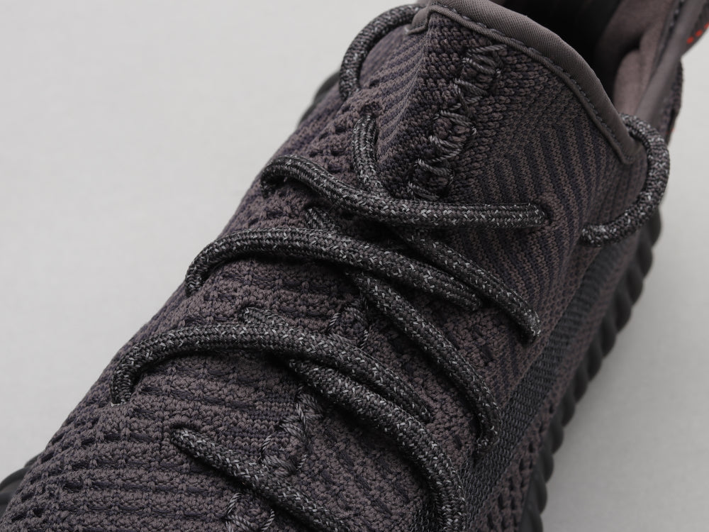 BL - Yzy 350 Black Angel Sneaker