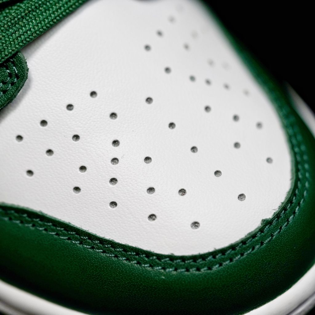 BL - NKE Varsity Green green