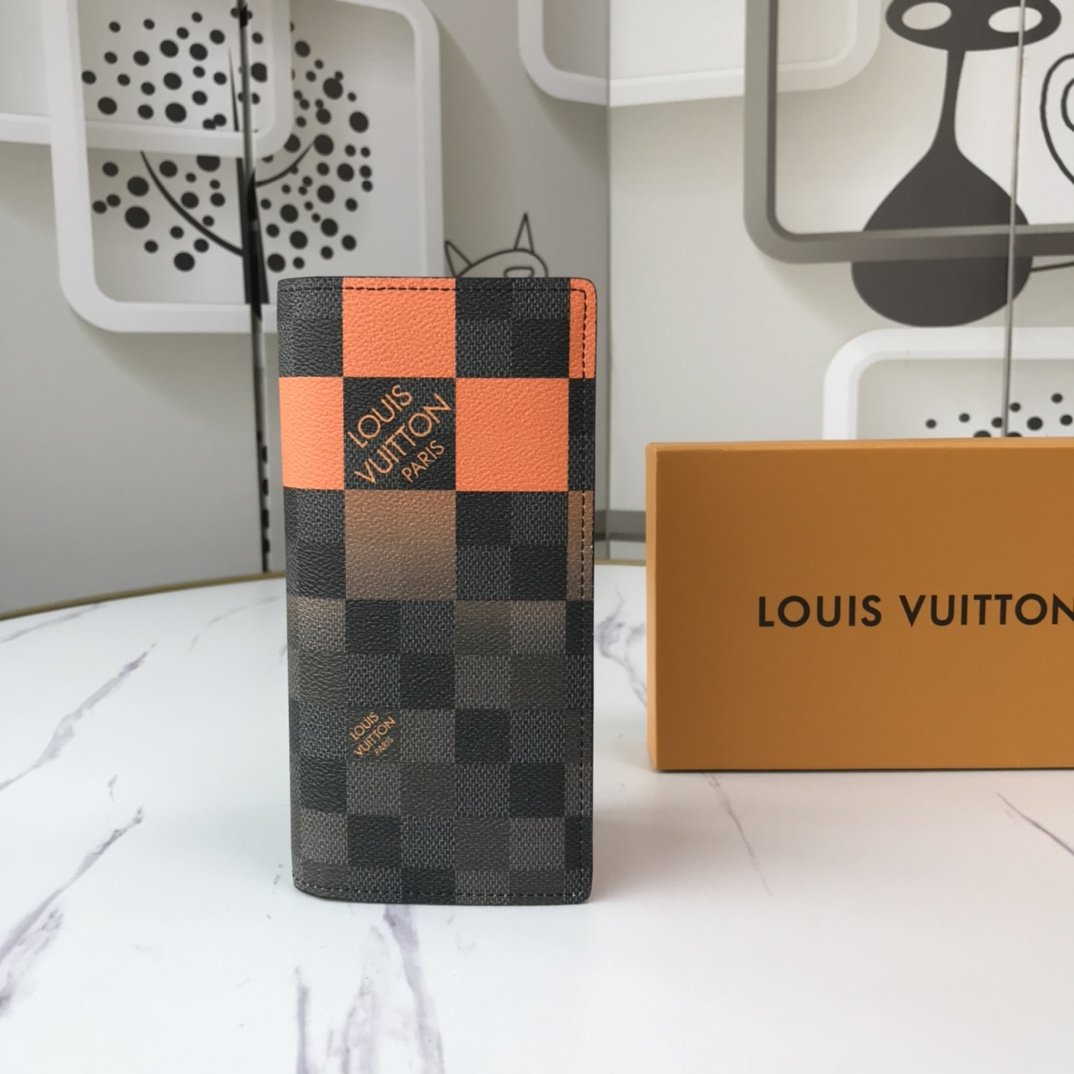 BL - High Quality Wallet LUV 050