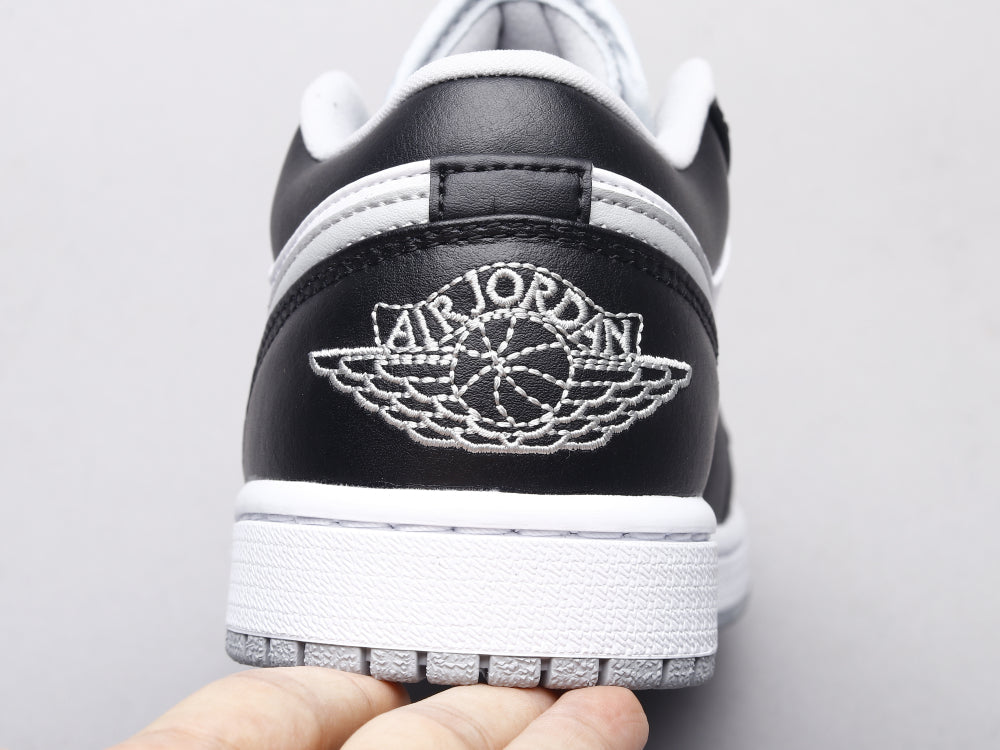 BL - AJ1 black and white gray
