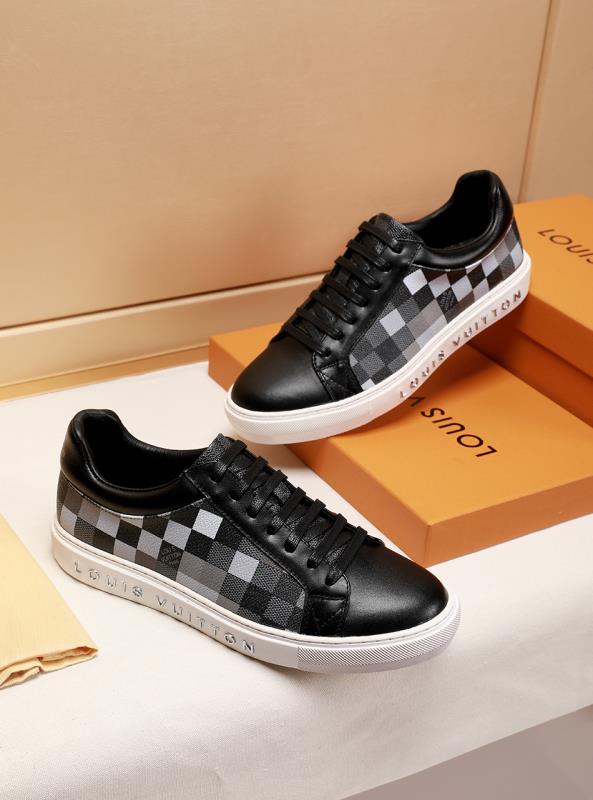 BL - LUV Black Sneaker
