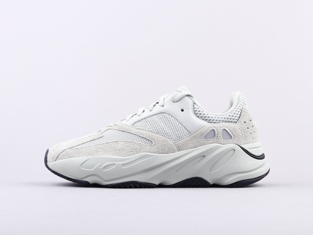 BL - Yzy 700 Salt Sneaker
