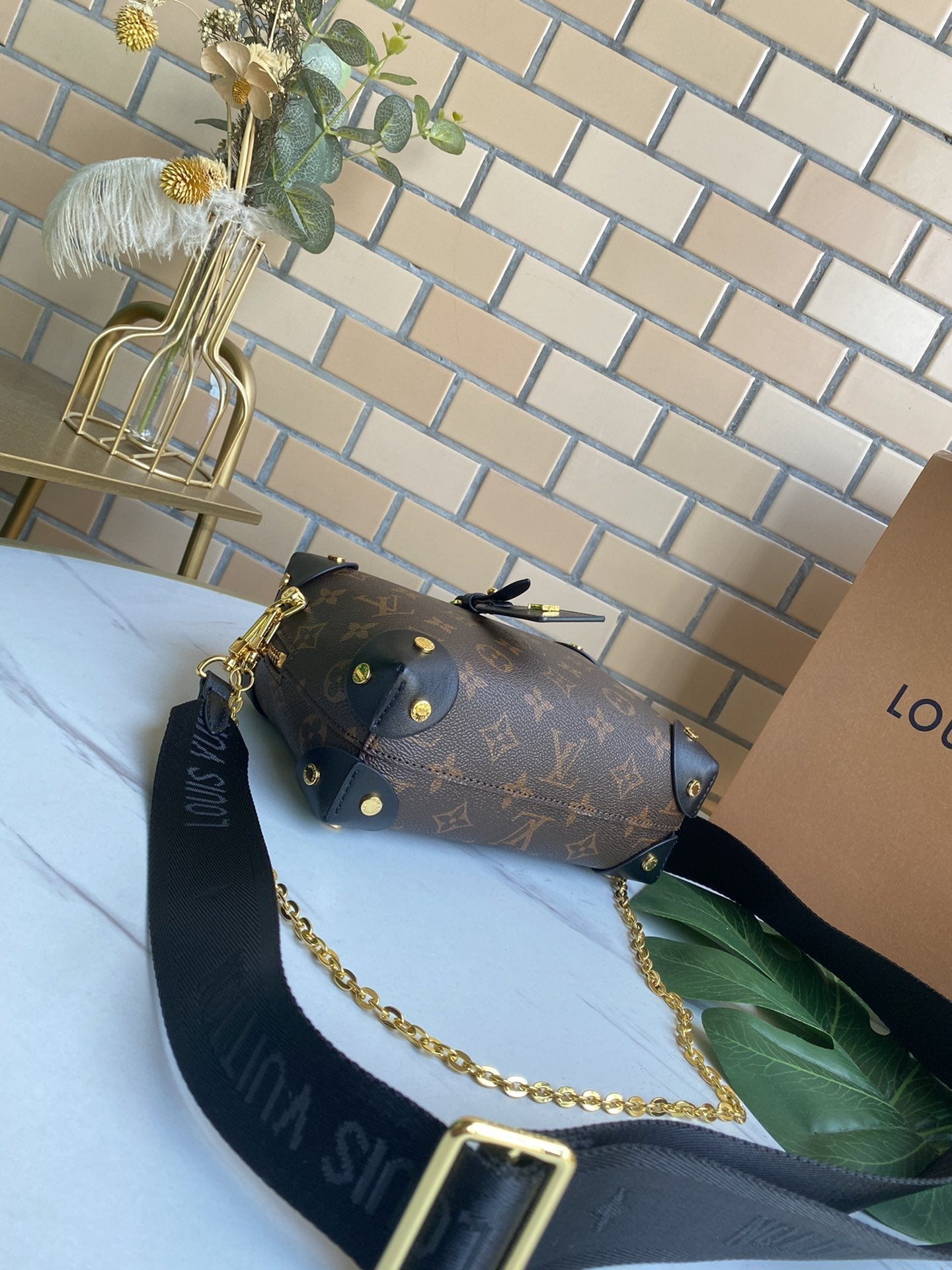 BL - High Quality Bags LUV 107