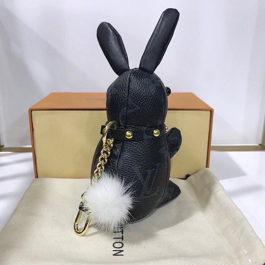 BL -High Quality Keychains LUV 051