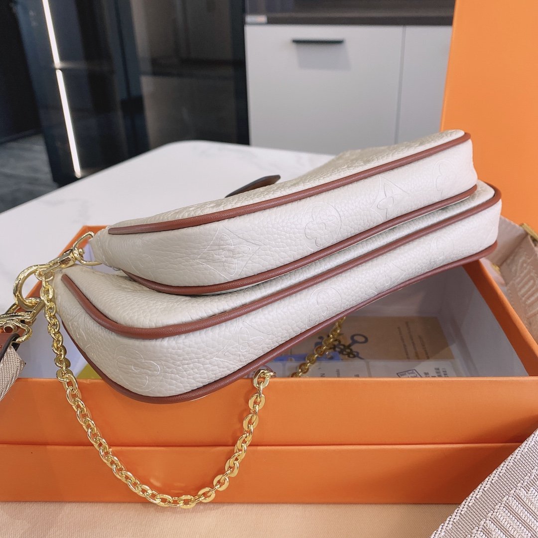 BL - High Quality Bags LUV 062