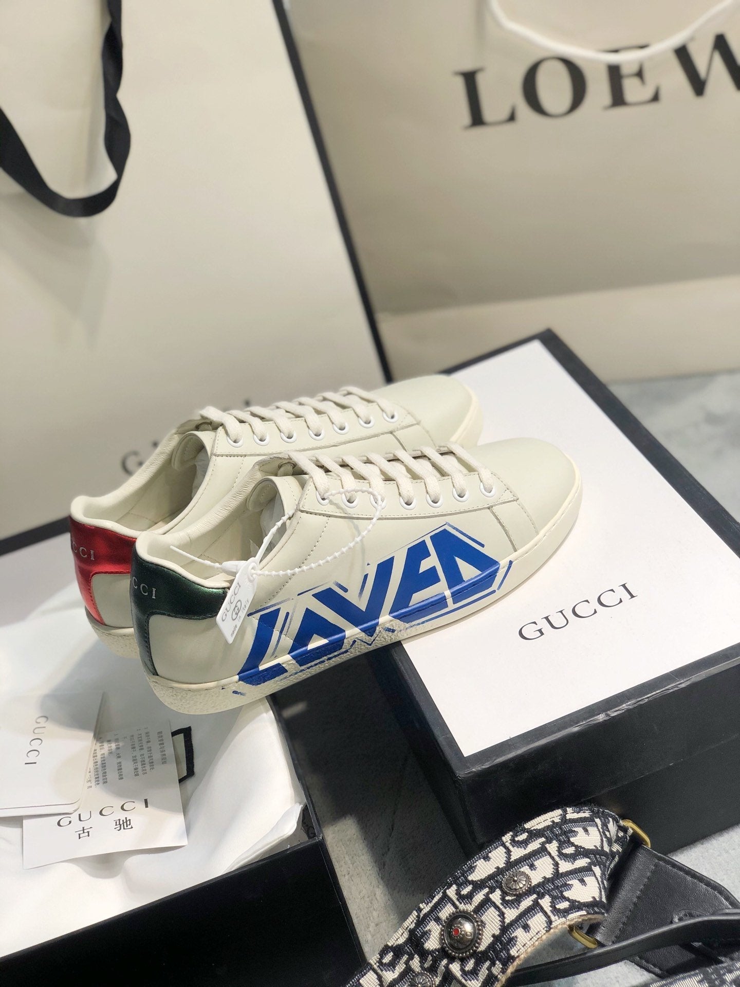 BL-GCI  Ace with loved White Sneaker 103