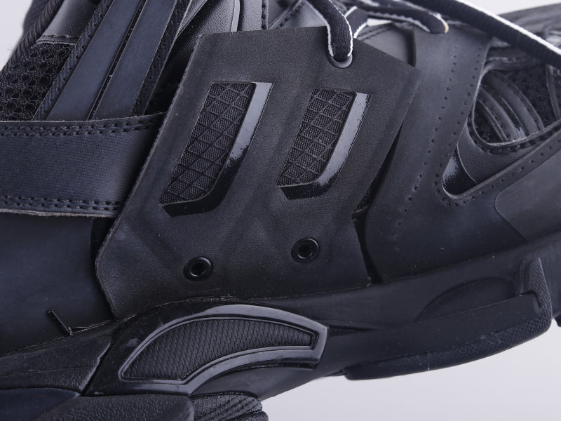 BL - Bla Track Three Generations Sneaker