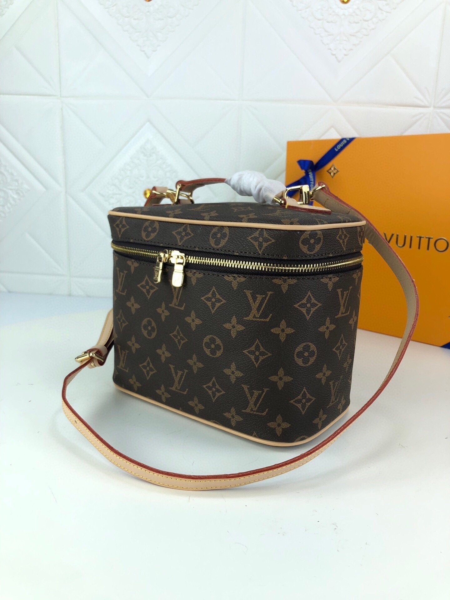 BL - High Quality Bags LUV 023