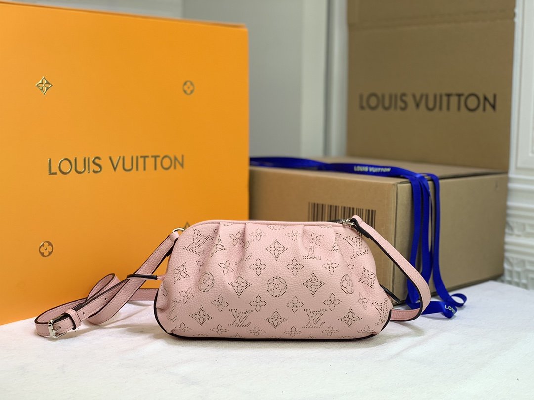 BL - High Quality Bags LUV 093