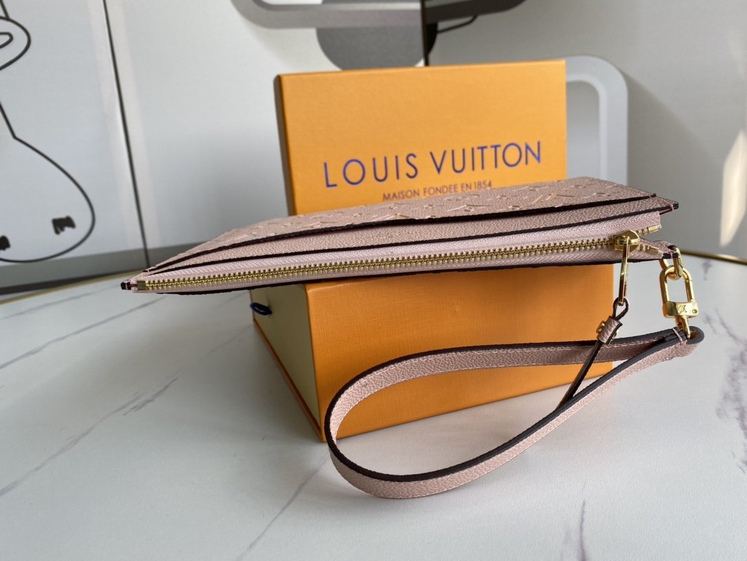 BL - High Quality Wallet LUV 063
