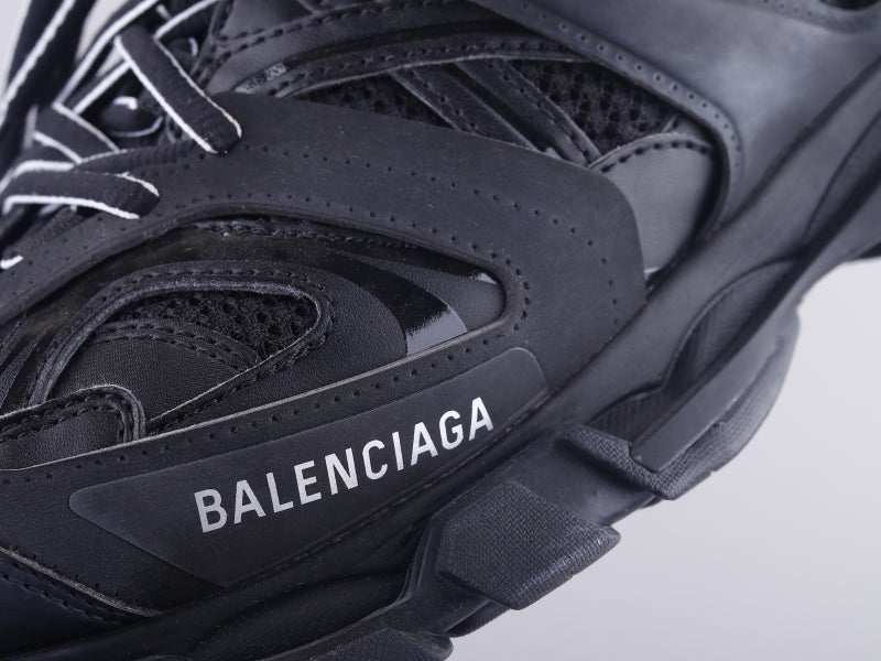 BL - Bla Track Three Generations Sneaker