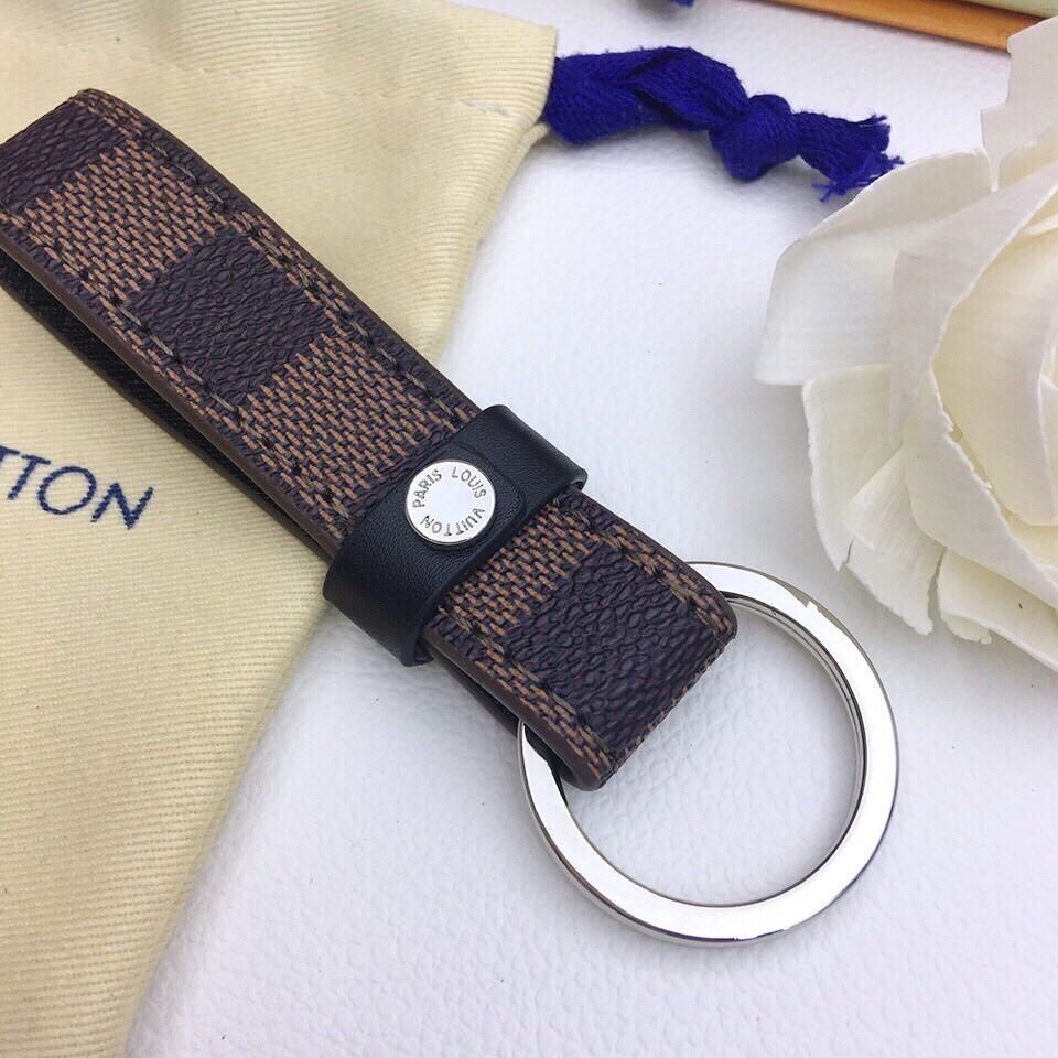 BL - High Quality Keychains LUV 002