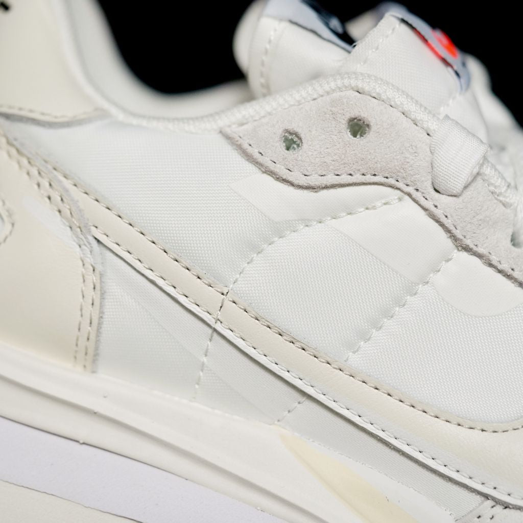 BL - VaporWaffle White Raw Gum