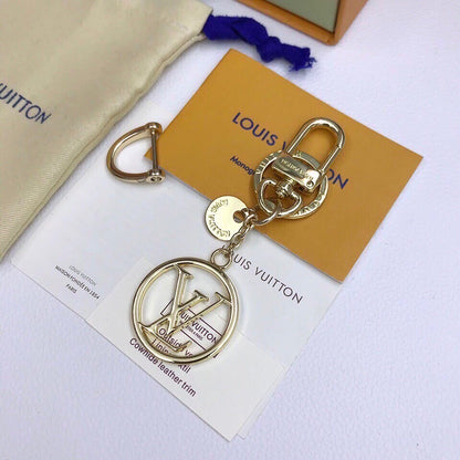 BL - High Quality Keychains LUV 021