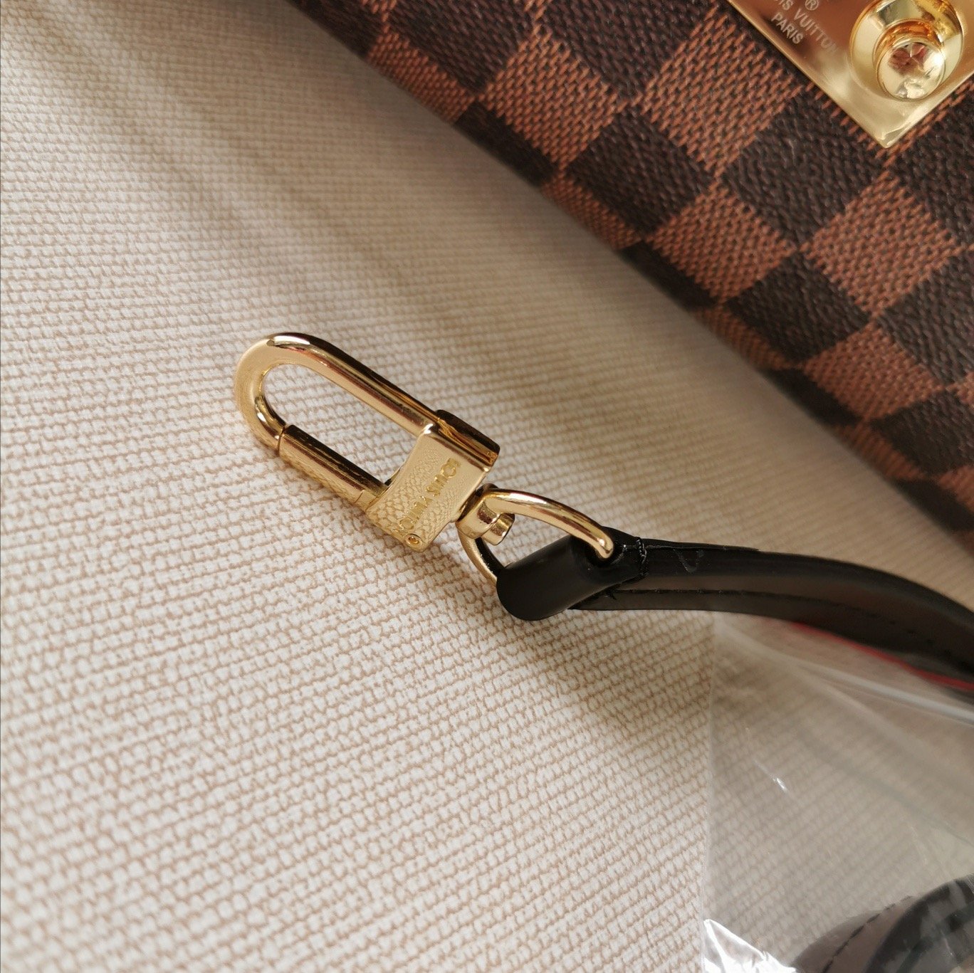 BL - High Quality Bags LUV 254