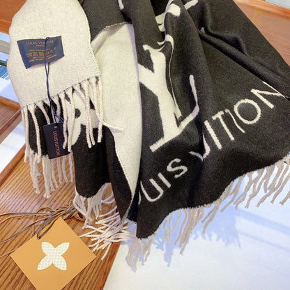 High Quality LUV  Scarf 036