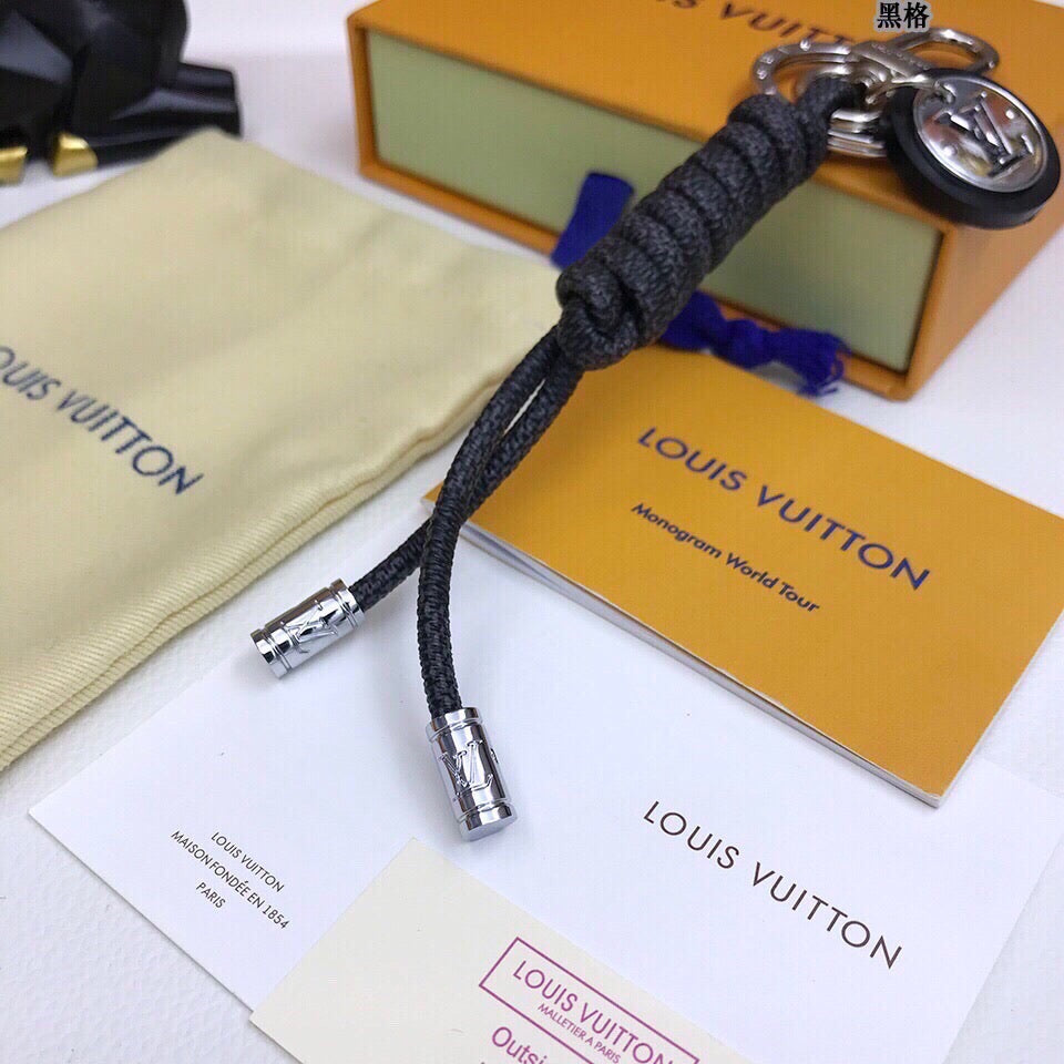 BL - High Quality Keychains LUV 005