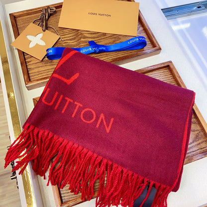 High Quality LUV  Scarf 034