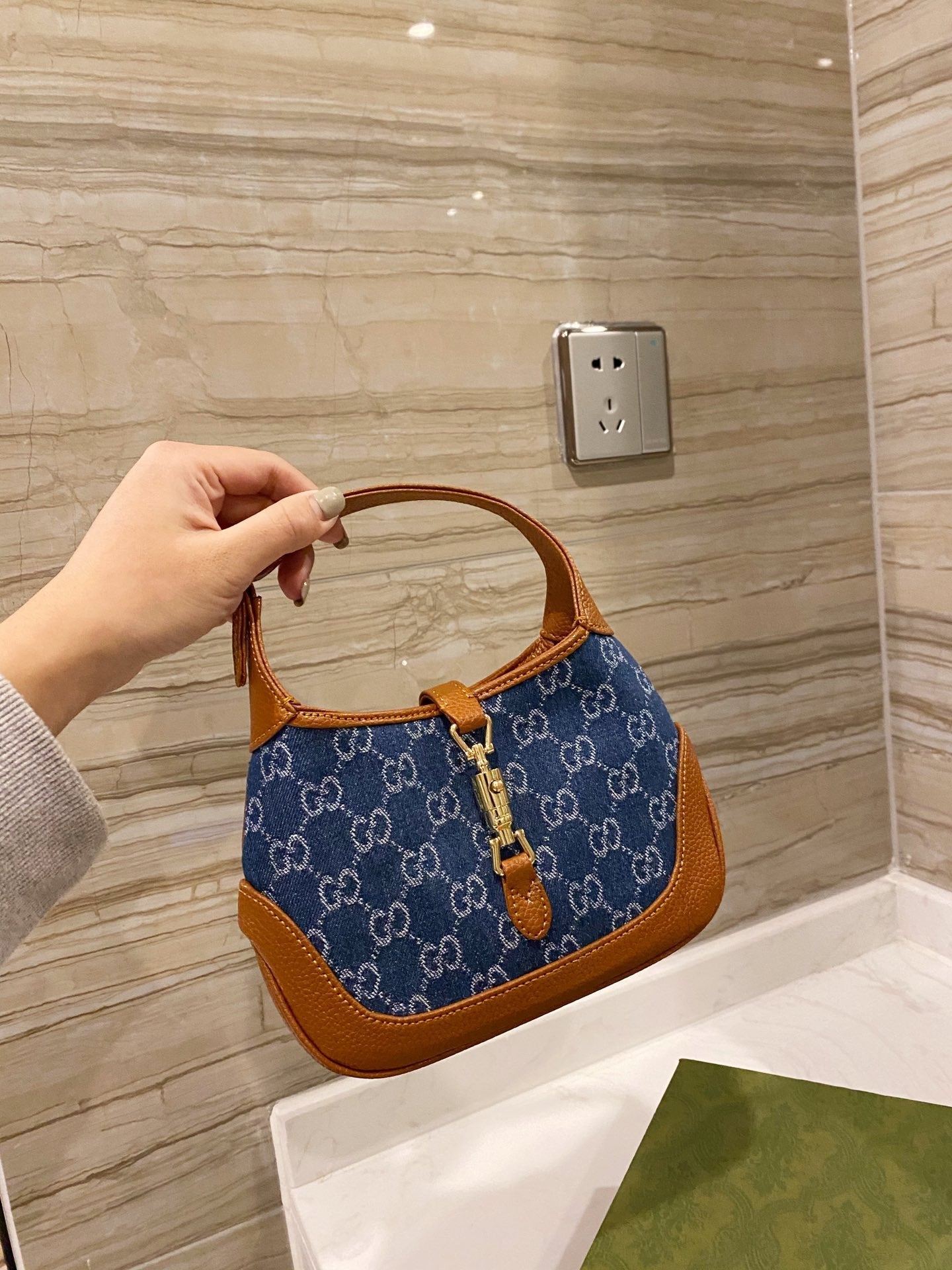 BL - High Quality Bags GCI 221