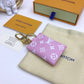 BL -High Quality Keychains LUV 068