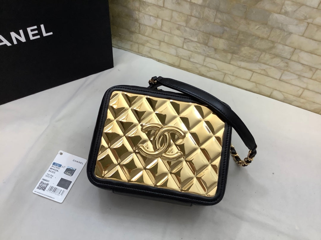 ChanelVanity Case Black With Gold Metal For Women, Women’s Handbags, Shoulder And Crossbody Bags 7.2in/19cm AS2900