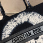 DI Large Book Tote Black For Women 16.5in/42cm CD M1286ZRIW