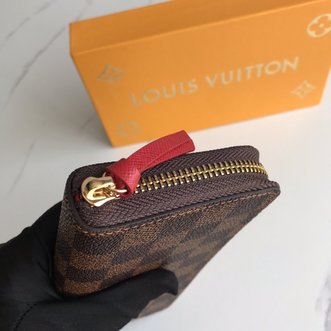 BL - High Quality Wallet LUV 015