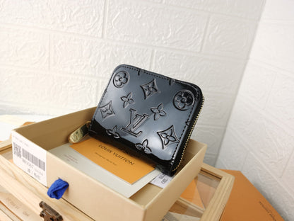 BL - High Quality Wallet LUV 122
