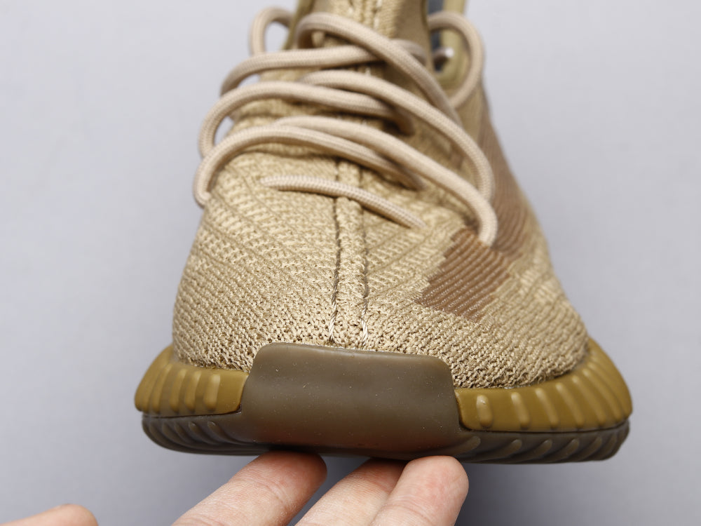 BL - Yzy 350 Earth Sneaker