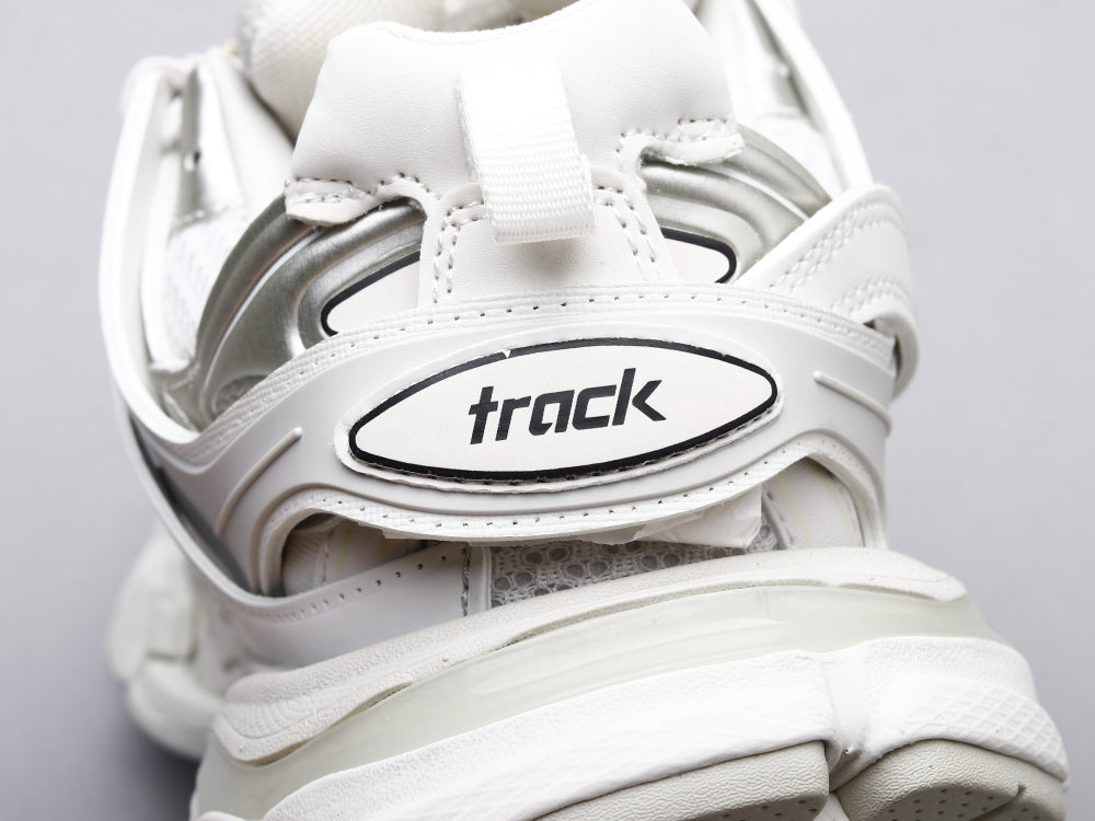 BL - Bla Track Three Generations White Sneaker