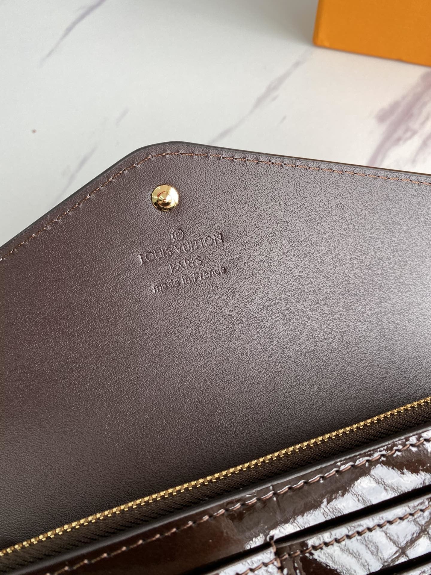 BL - High Quality Wallet LUV 003