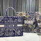DI Large Book Tote Blue Multicolor, For Women, Women’s Handbags 16.5in/42cm CD M1286ZRGO_M928
