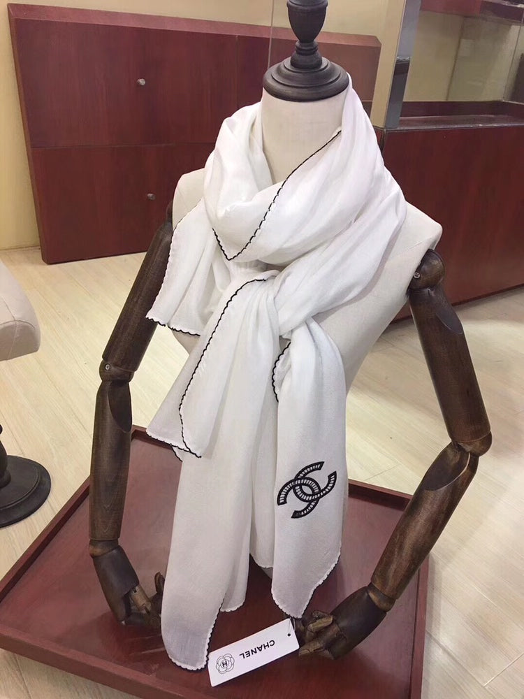 High Quality  CHL  Scarf 005