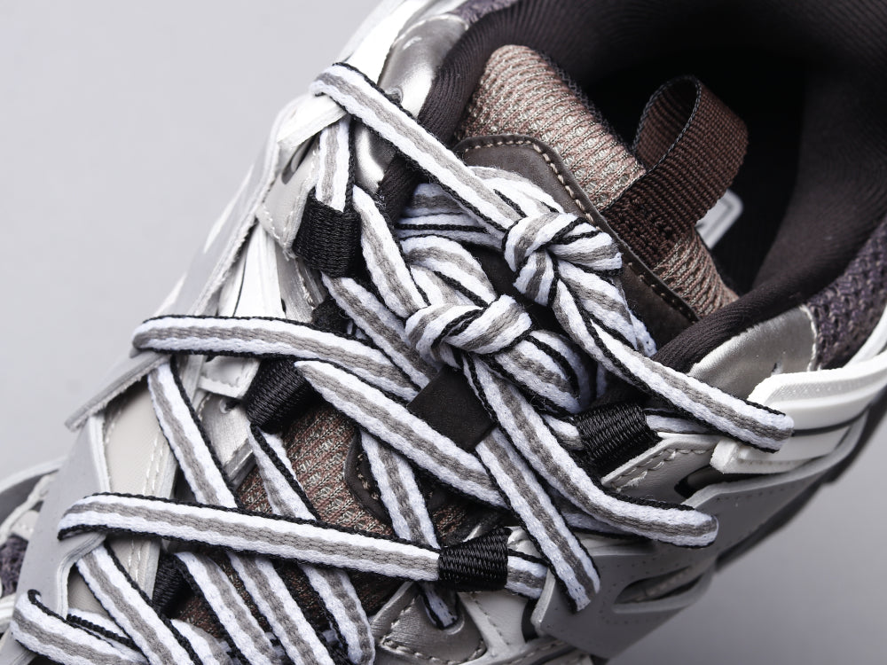BL - Bla Track LED Sneaker