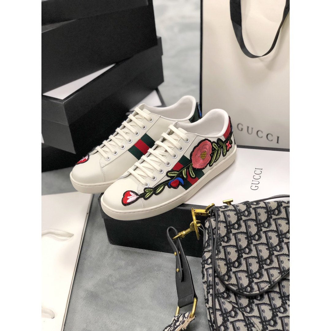 BL-GCI Ace Embroidered 'Floral Sneaker 081