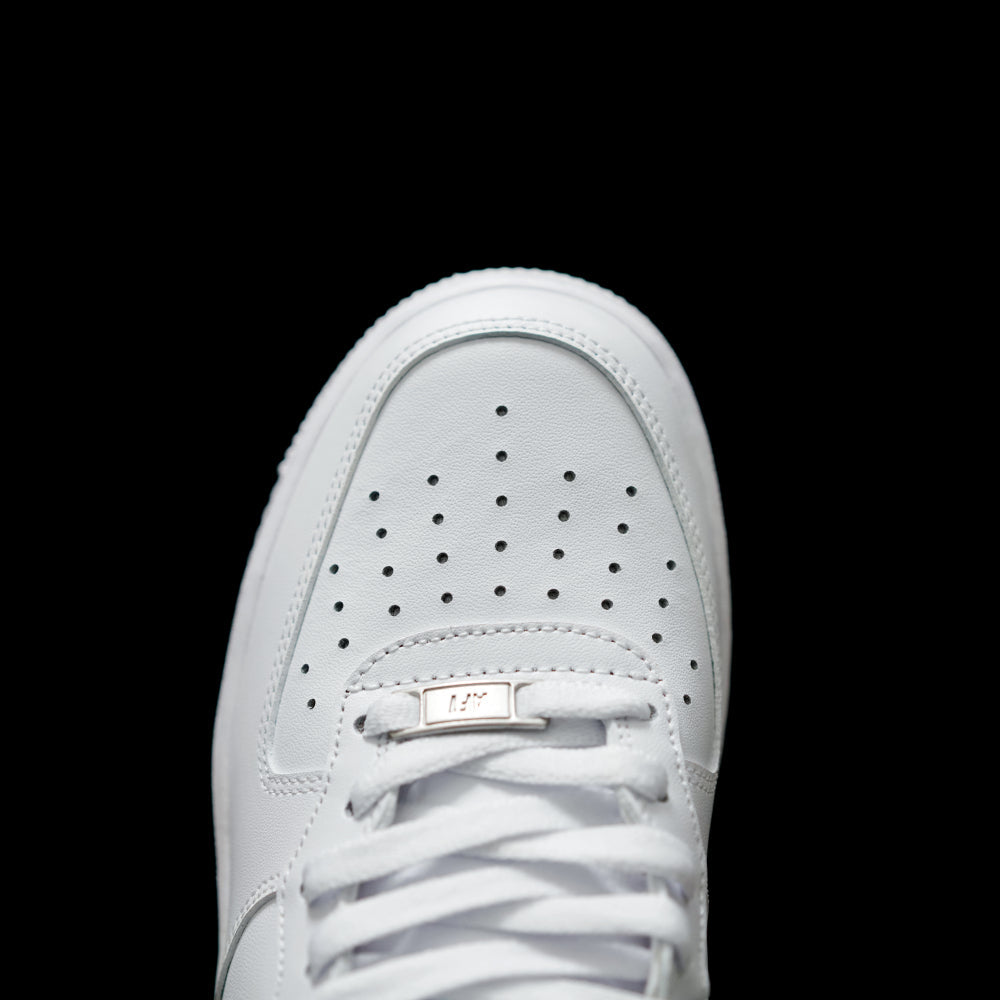 BL - AF1 pure white mid-top