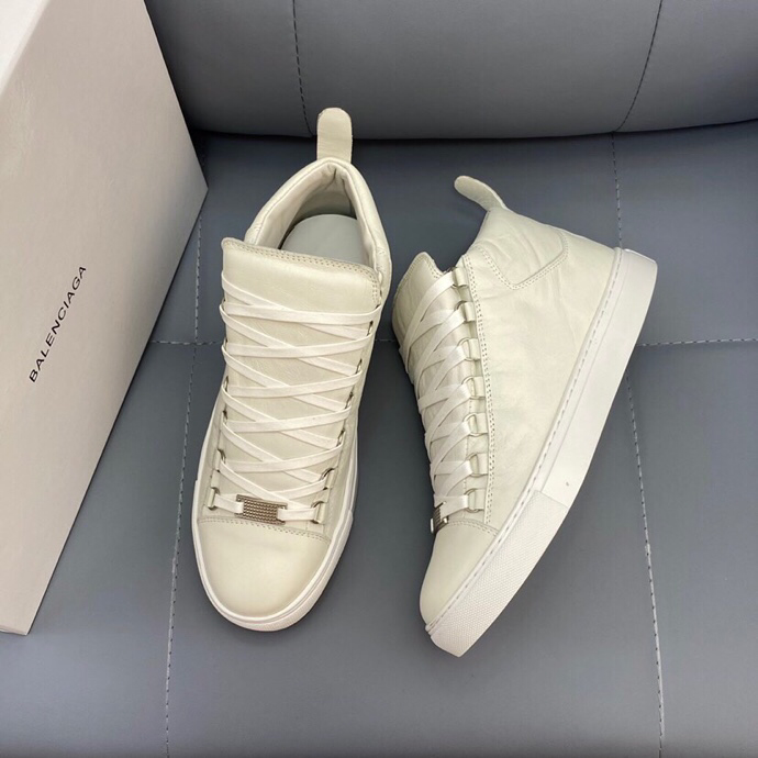 BL - Bla Classic Arena Creased Silhouette ResurfaBLs