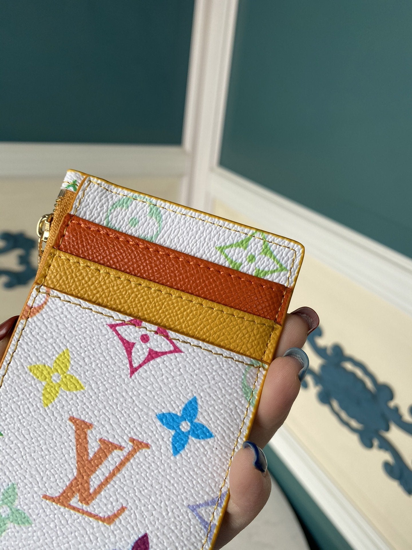 BL - High Quality Wallet LUV 020