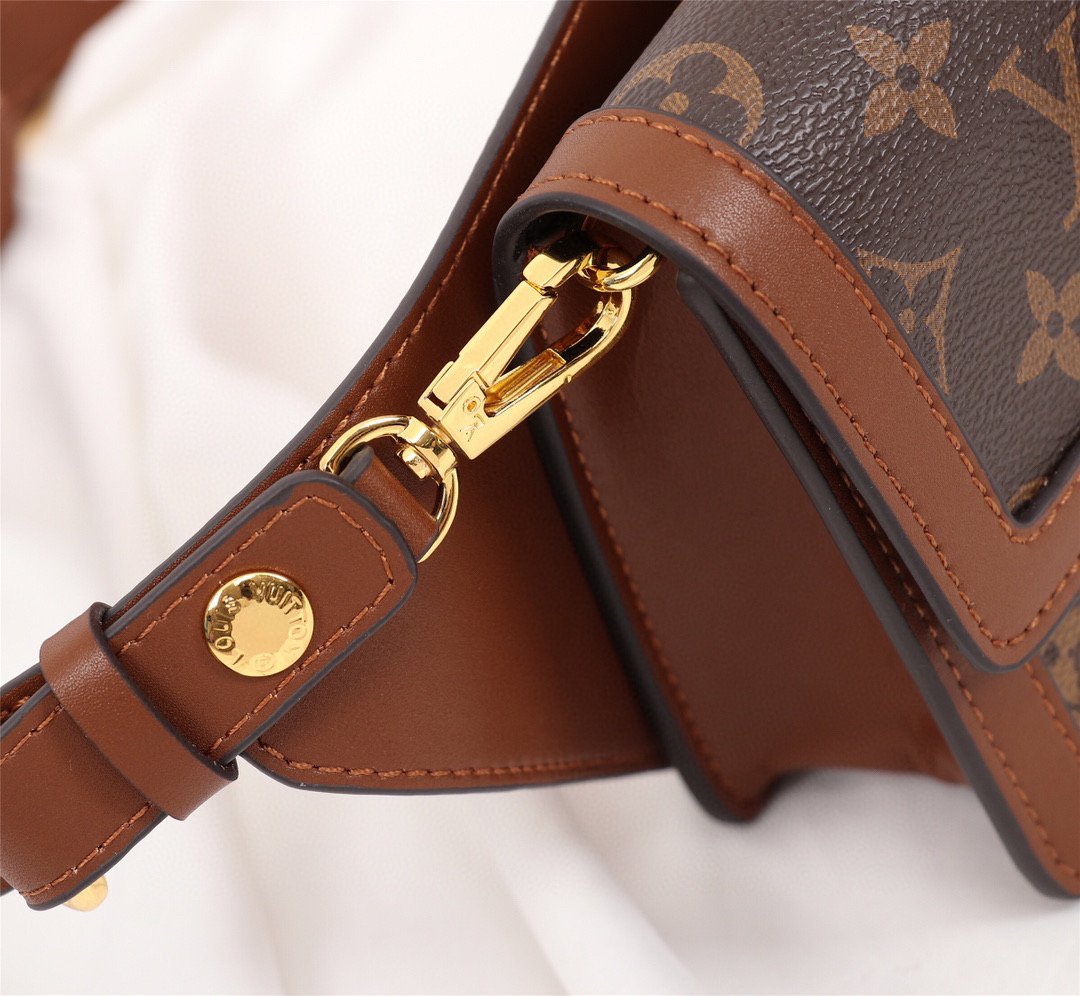 BL - High Quality Bags LUV 048