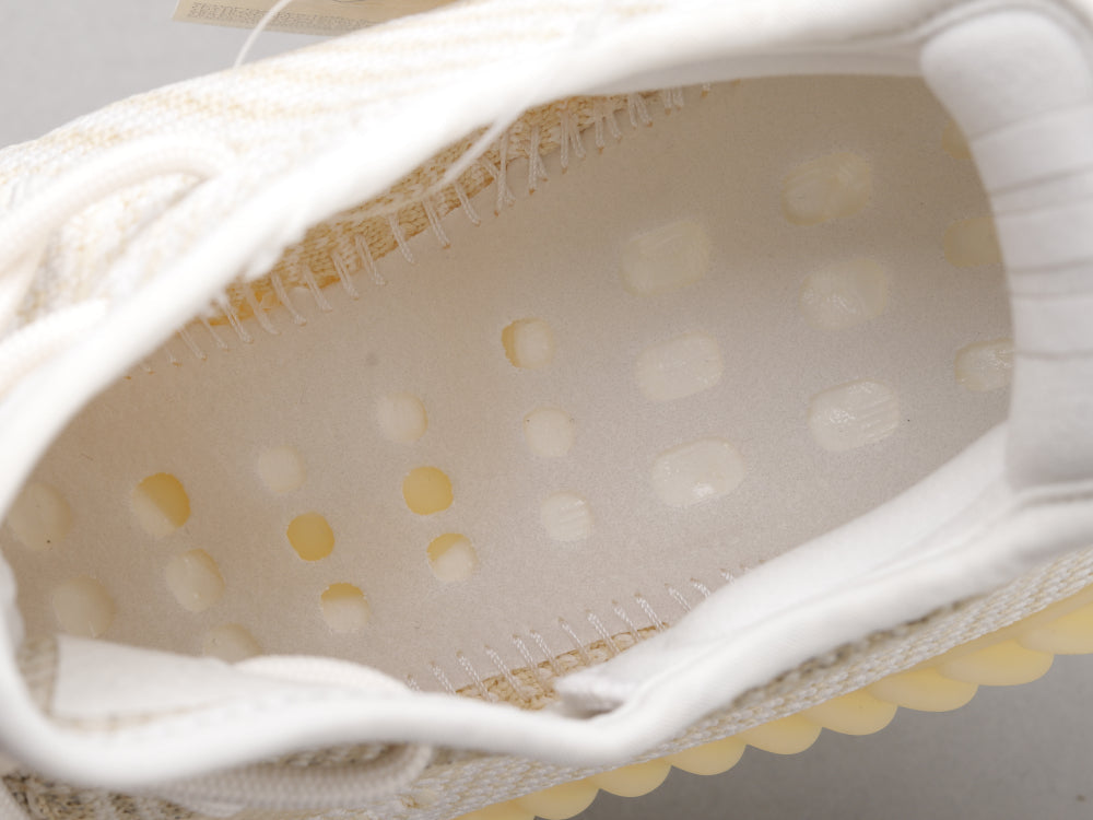 BL - Yzy 350 Natural Oxidized Angel Sneaker