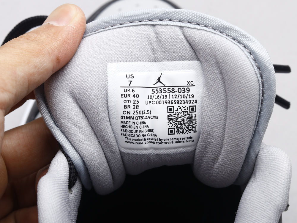 BL - AJ1 black and white gray